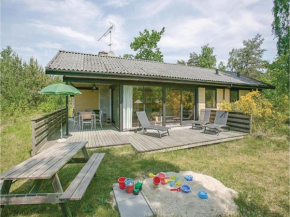 Holiday home Lyngvejen Aakirkeby V